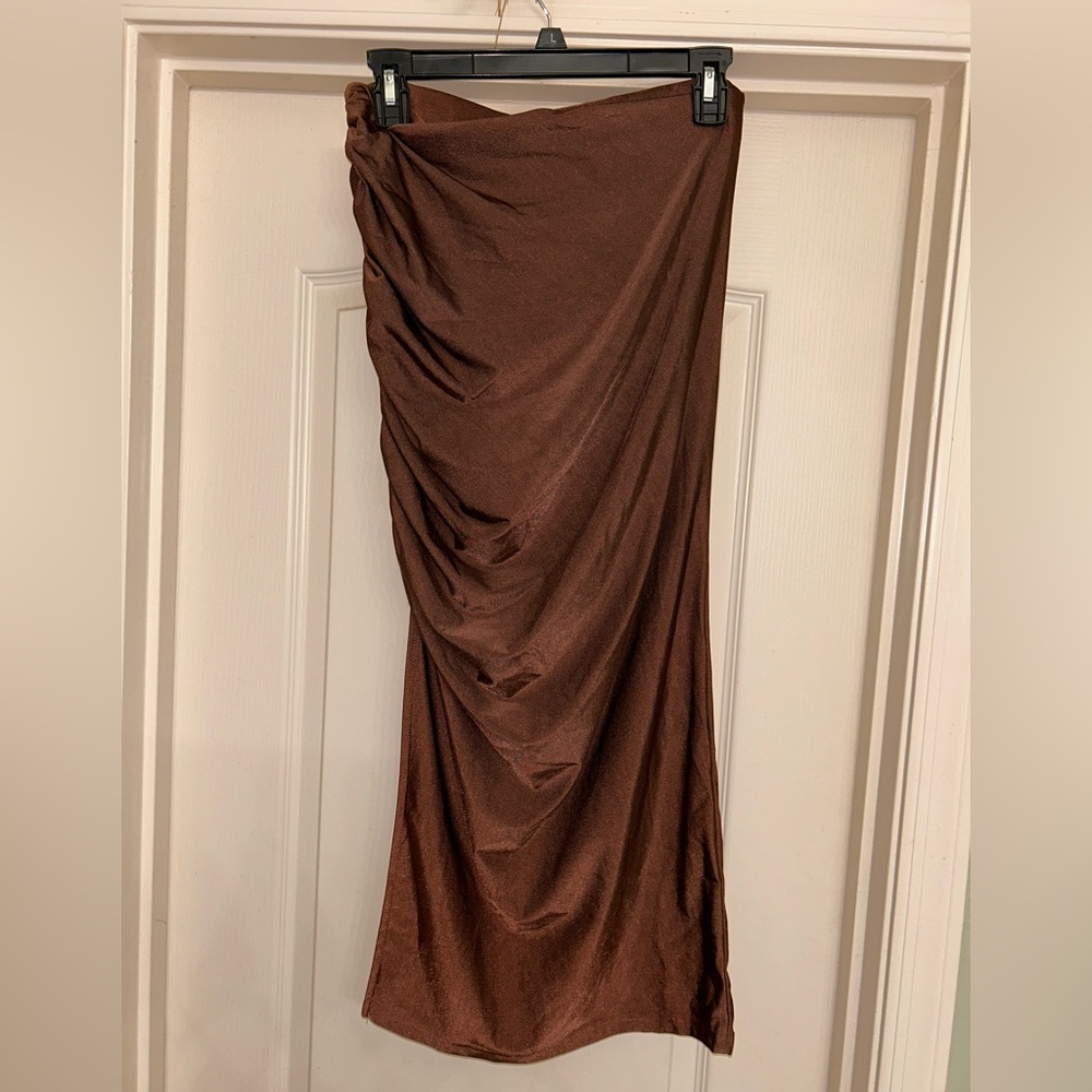 Elegant Brown Skirt (Unbranded)